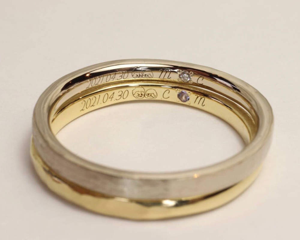 結婚指輪（彫金工法）スターダストダイヤモンドつや消しドイツ留めななこ留めハンマー鏡面
