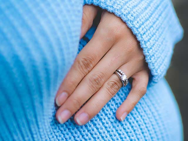 婚約指輪と結婚指輪の重ね付け