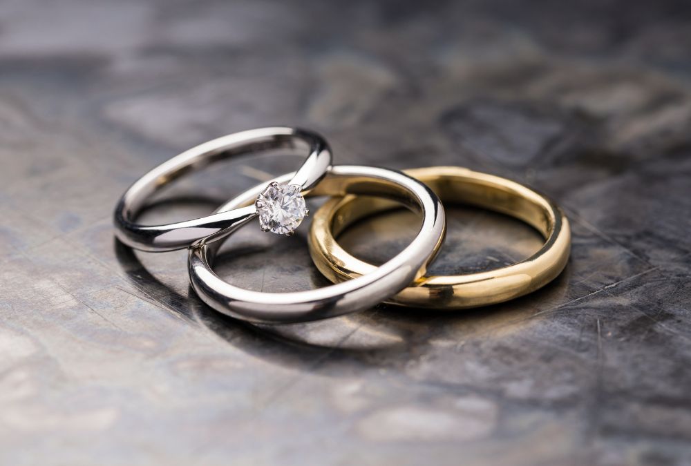 結婚指輪・婚約指輪3本セット