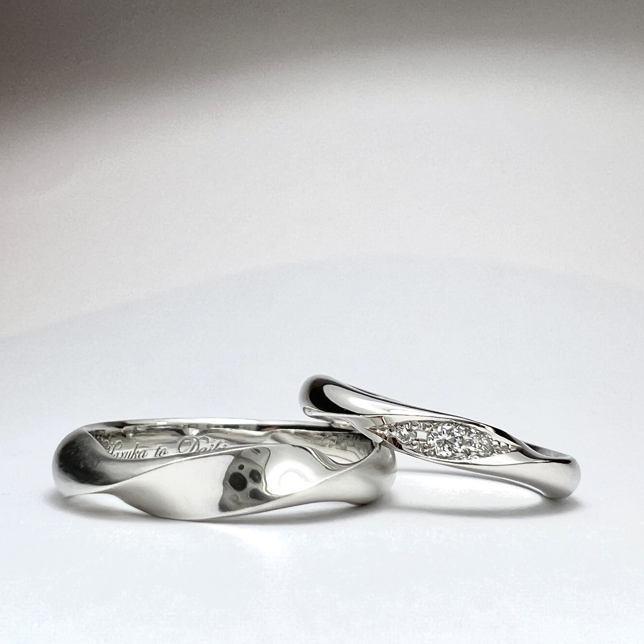 結婚指輪（彫金工法）ダイヤモンドつや消し鏡面
